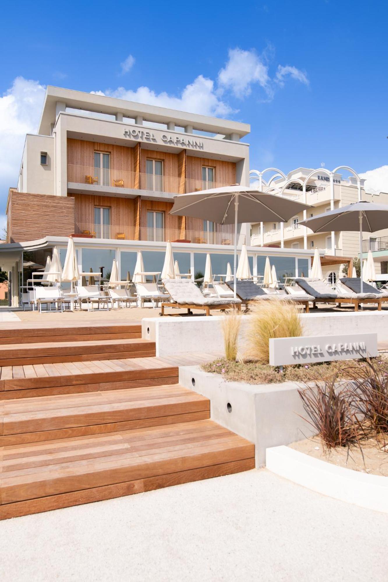 Hotel Capanni Bellaria-Igea Marina Exteriör bild