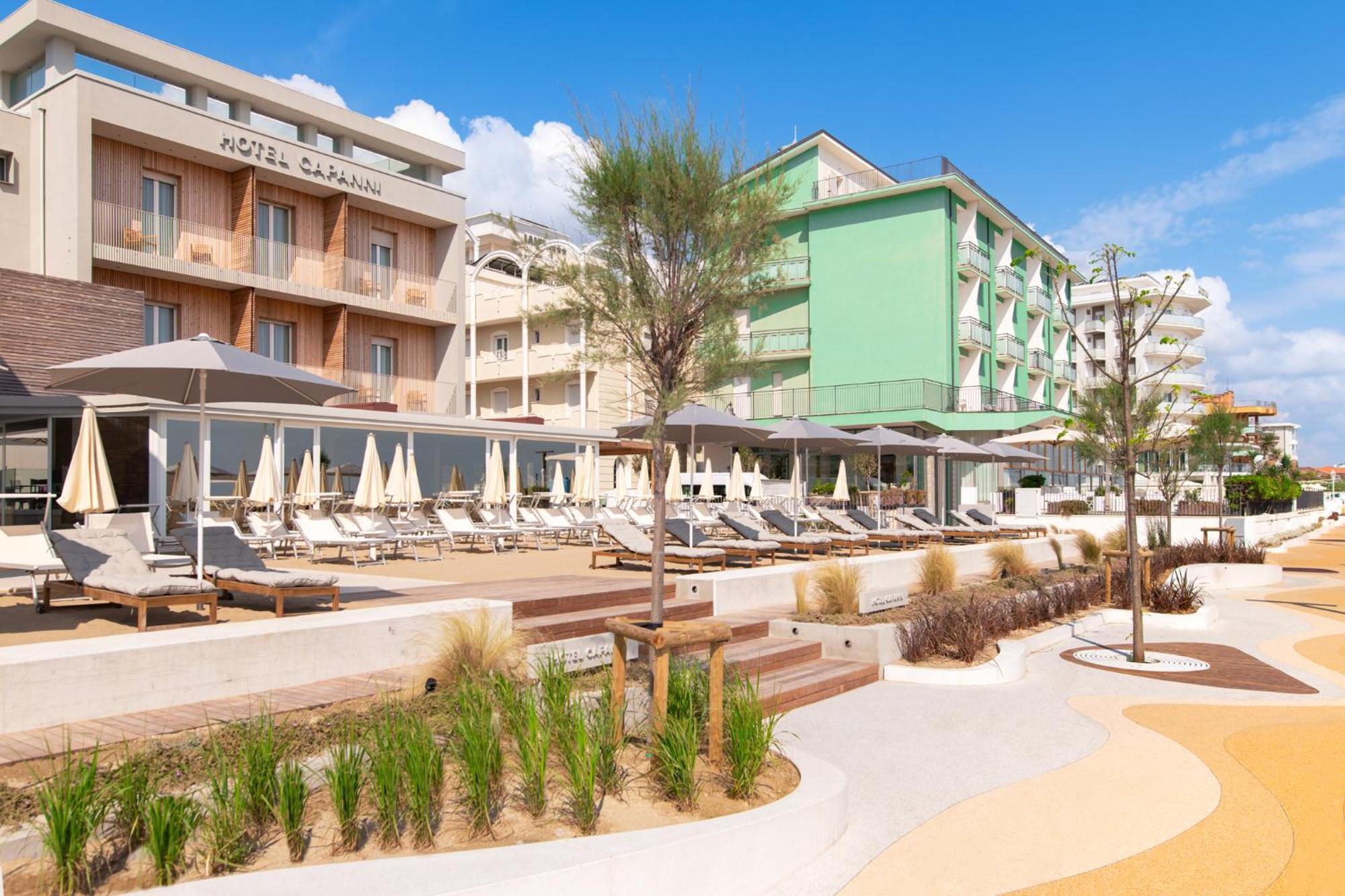 Hotel Capanni Bellaria-Igea Marina Exteriör bild