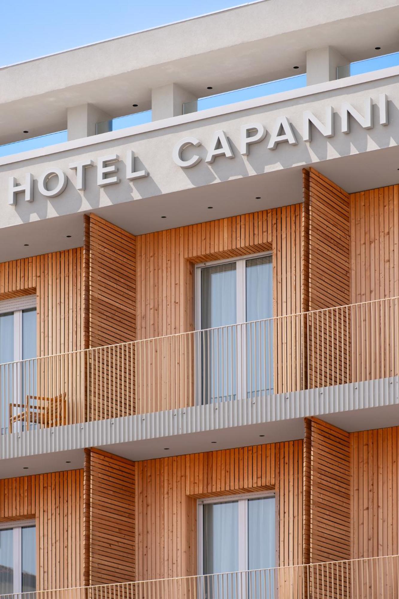 Hotel Capanni Bellaria-Igea Marina Exteriör bild