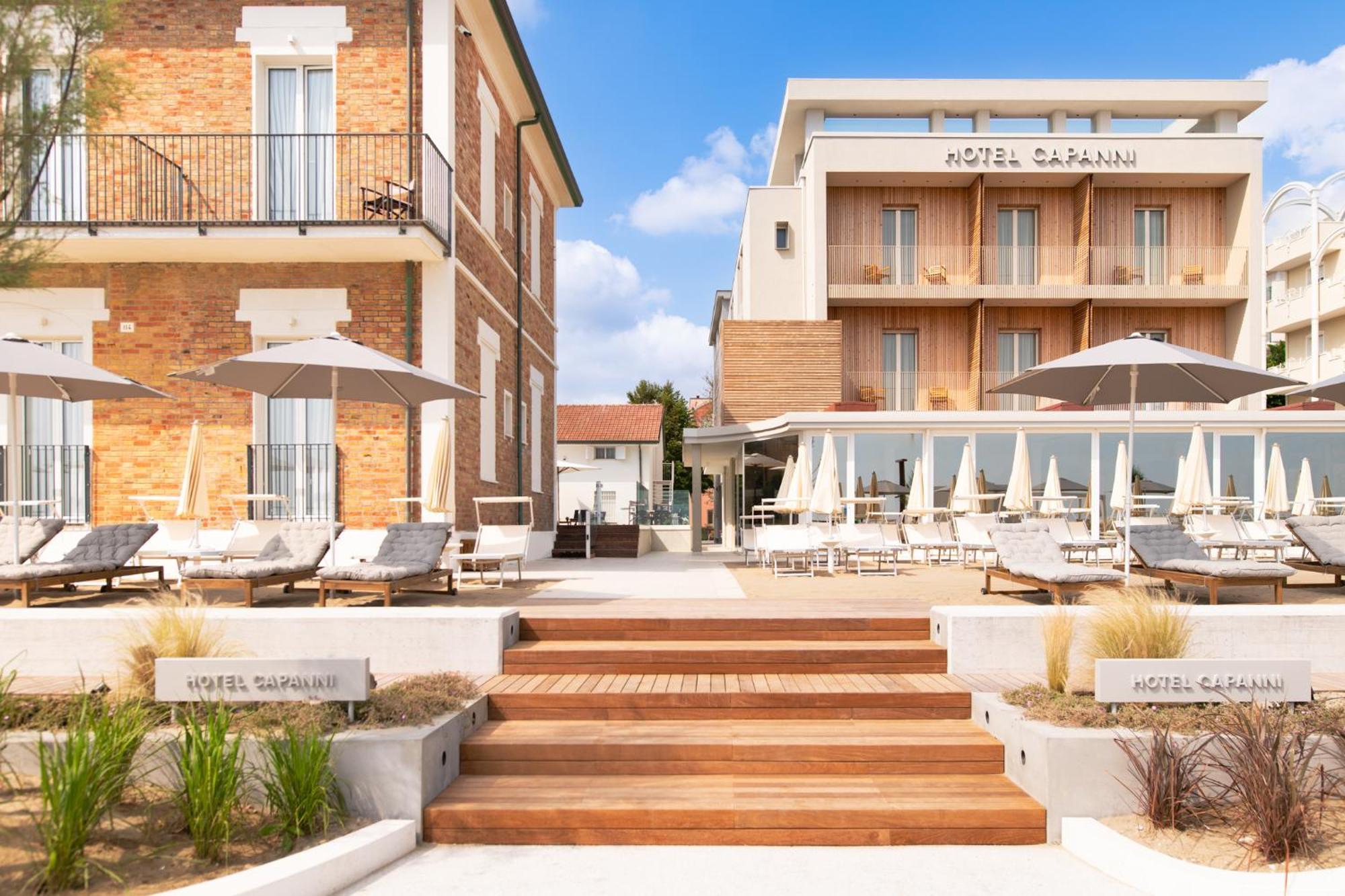 Hotel Capanni Bellaria-Igea Marina Exteriör bild