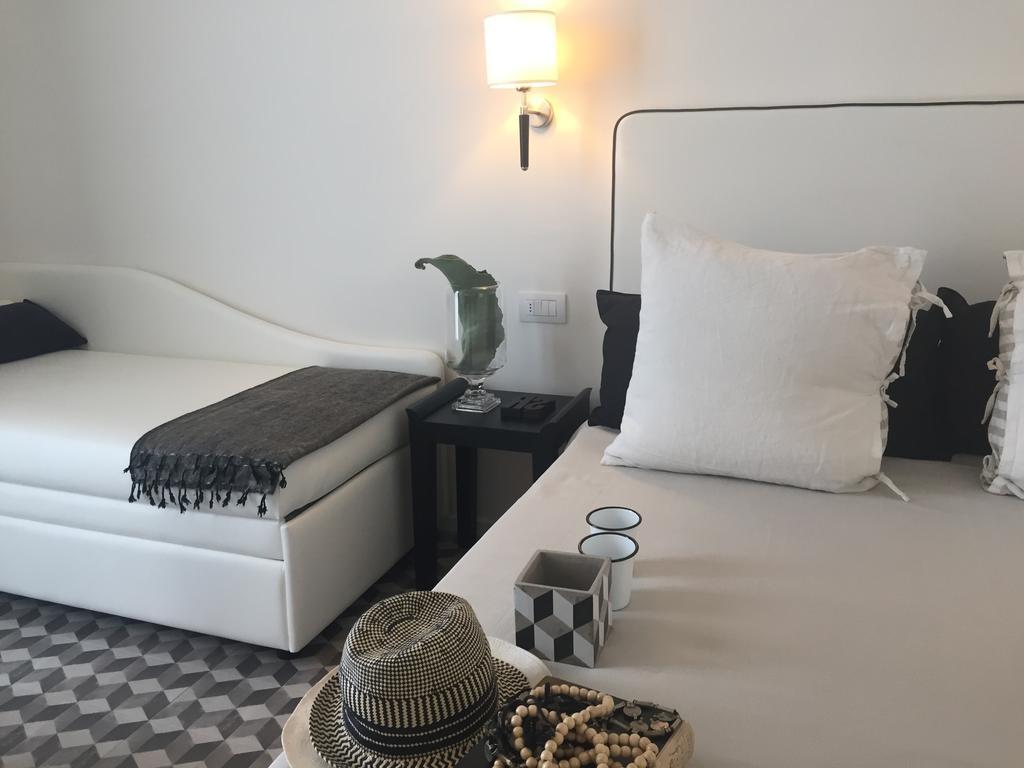 Hotel Capanni Bellaria-Igea Marina Exteriör bild